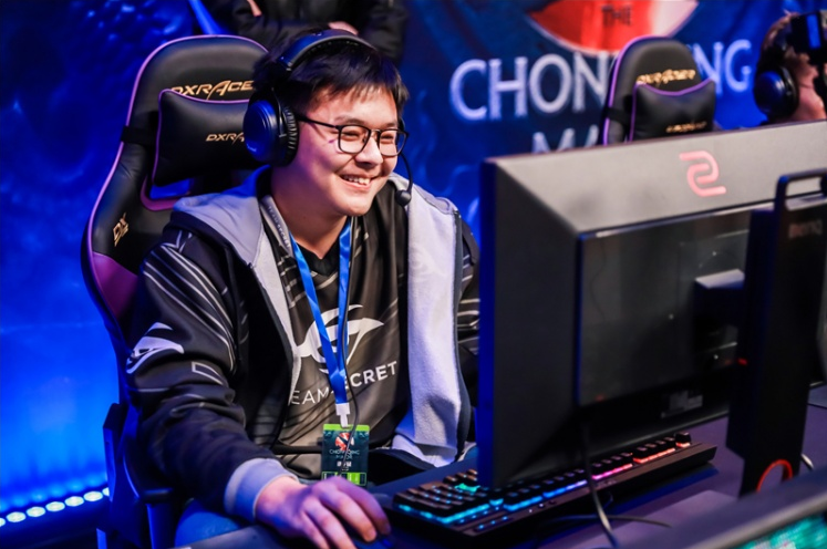 断为之喝彩 断为之喝彩