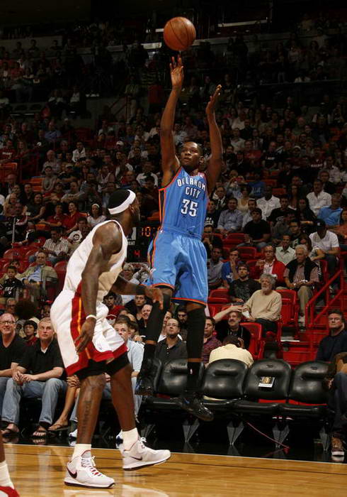 成赛事的焦 成赛事的焦